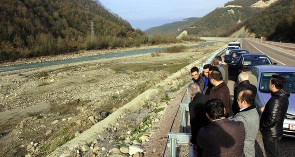 Ayancık Çayı Taşkından Korunacak