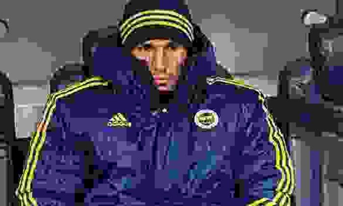 Van Persie Atılan Gole Sevinmedi! Van Persie Sorunu Ne Olacak?