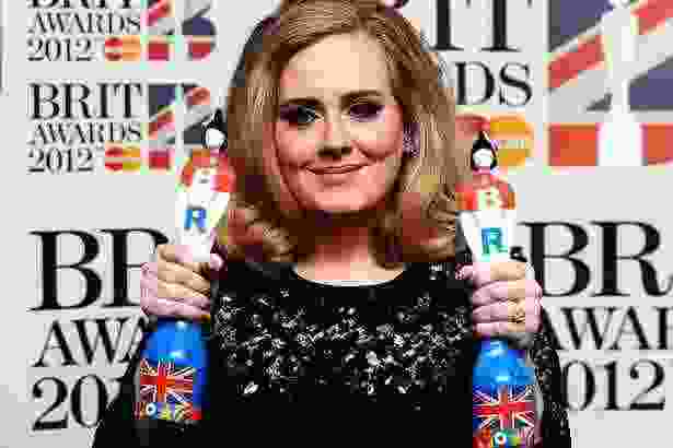 BRIT Ödüllerinin Baş Tacı Adele!