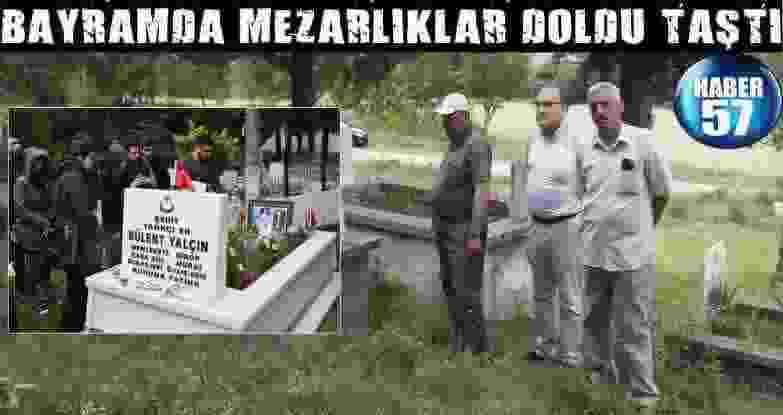 Bayramda Mezarlıklar Doldu Taştı