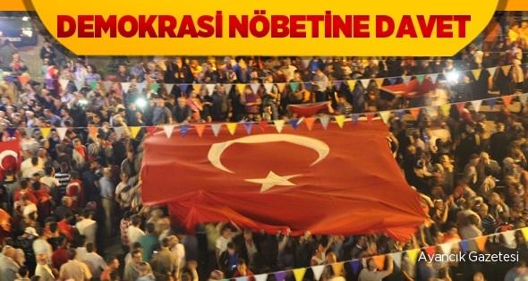 Ayancık’ta Demokrasi Nöbetleri Devam Ediyor