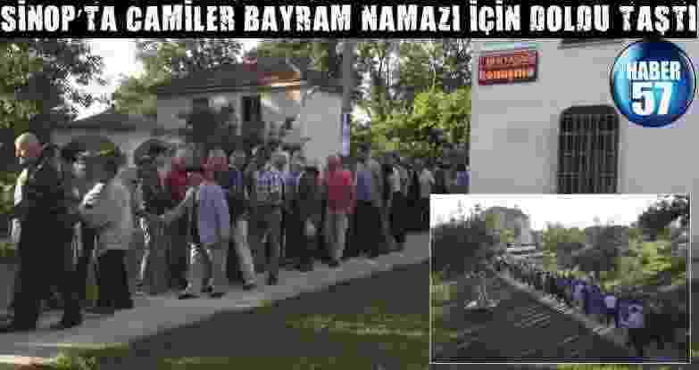 Sinop’Ta Camiler Bayram Namazı İçin Doldu Taştı