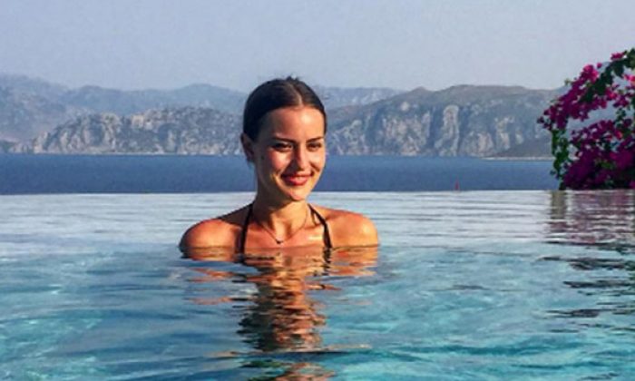 Fahriye Evcen tatile doymuyor! Önce İtalya, sonra Türkiye!