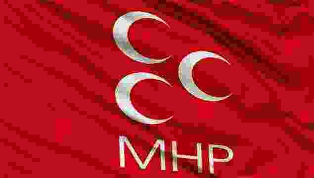 MHP’de şok istifa