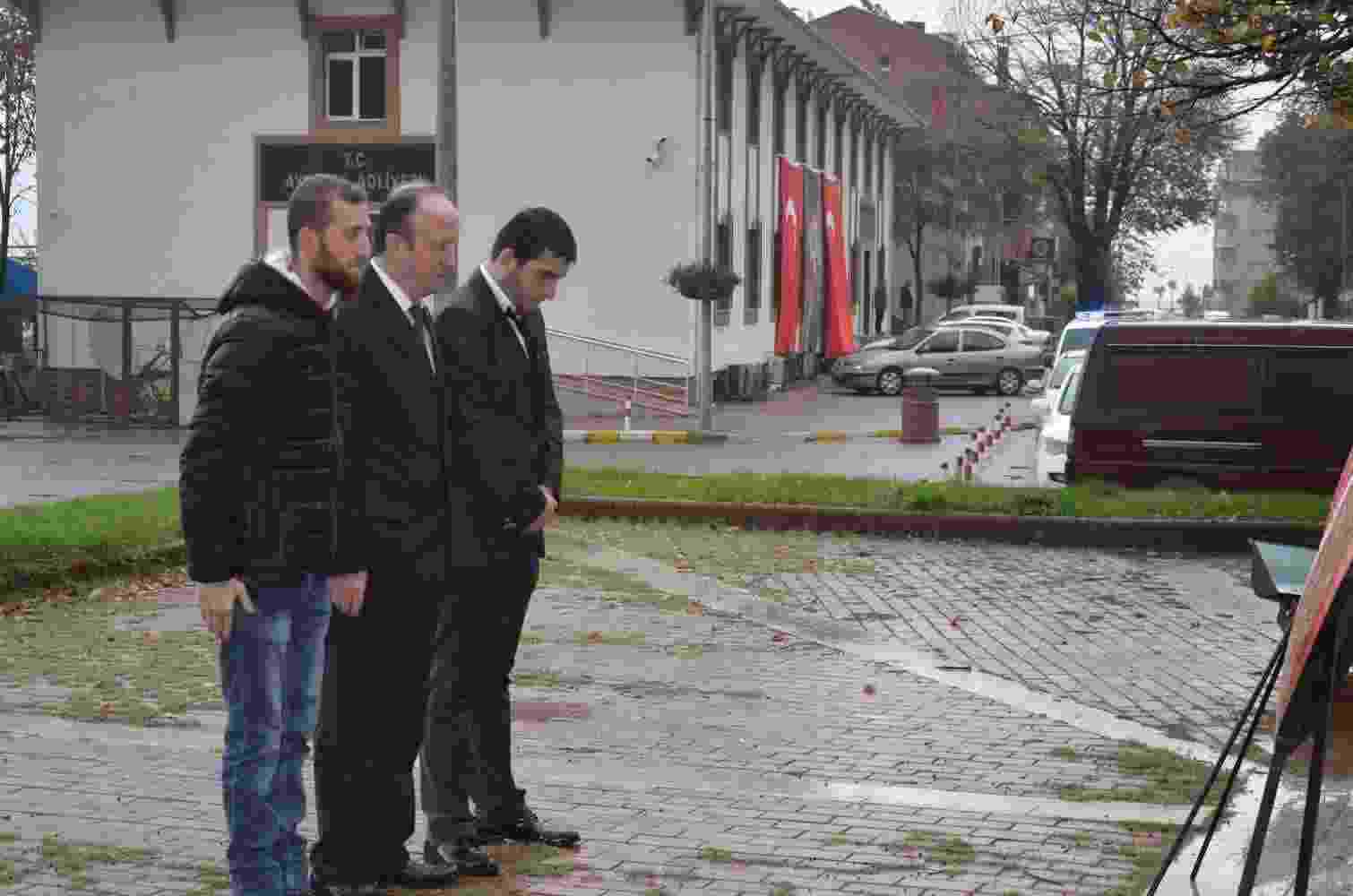 Yağmura Rağmen Cumhuriyet Bayramı İçin Alternatif Tören