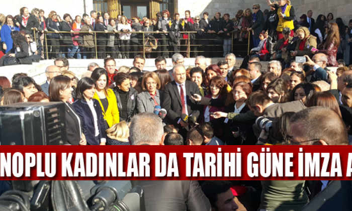 Sinoplu Kadınlar da Tarihi Güne İmza Attı!