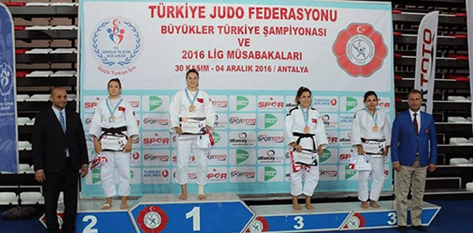 Gerze Judo’da 3. Oldu