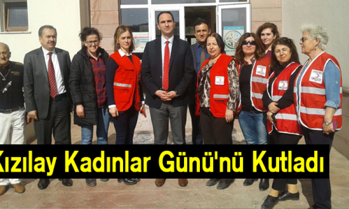 Kızılay Kadınlar Günü’nü Kutladı