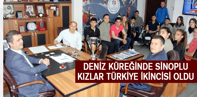 Deniz küreğinde Sinoplu kızlar Türkiye ikincisi Oldu