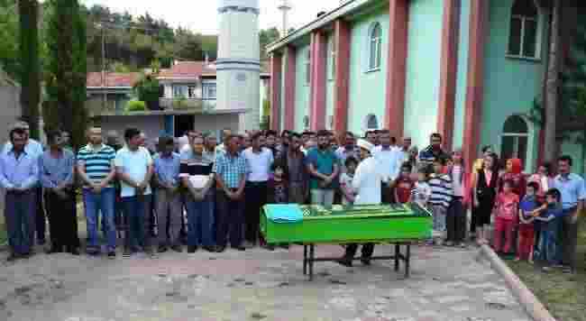 Boyabat'ta 4 yaşındaki Ümit toprağa verildi