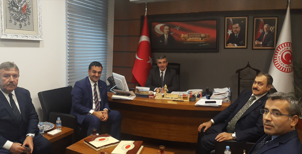 CHP’Lİ BAŞKANLAR ORMAN VE SU İŞLERİ BAKANI EROĞLU’NU ZİYARET ETTİ