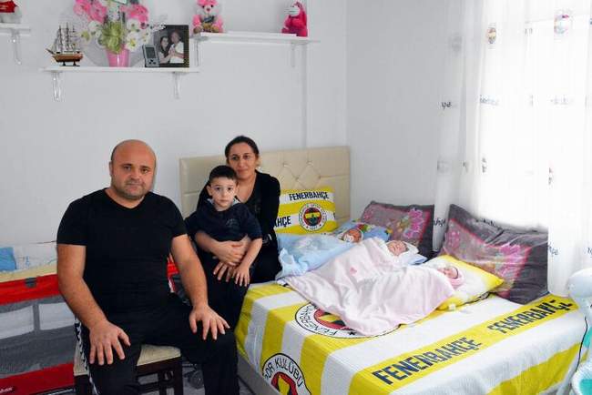 Sinoplu çiftin üçüz sürprizi