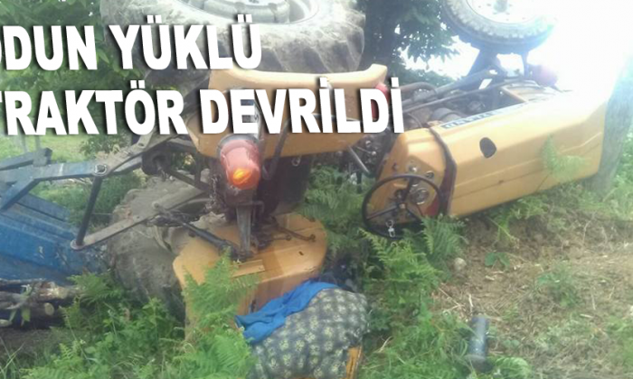 Odun yüklü traktör devrildi; 1 yaralı