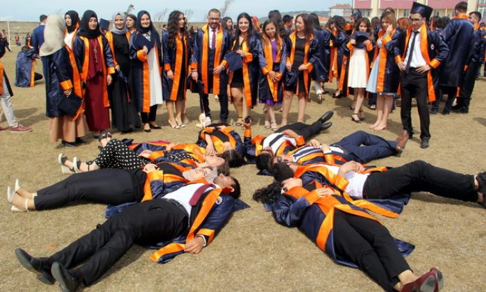 Sinop Üniversitesi’nde mezuniyet sevinci
