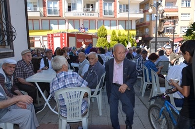 Ayancık'ta Vatandaşlara Aşure İkram Edildi