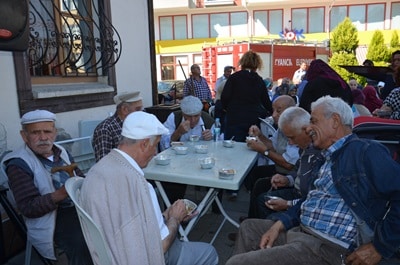 Ayancık'ta Vatandaşlara Aşure İkram Edildi