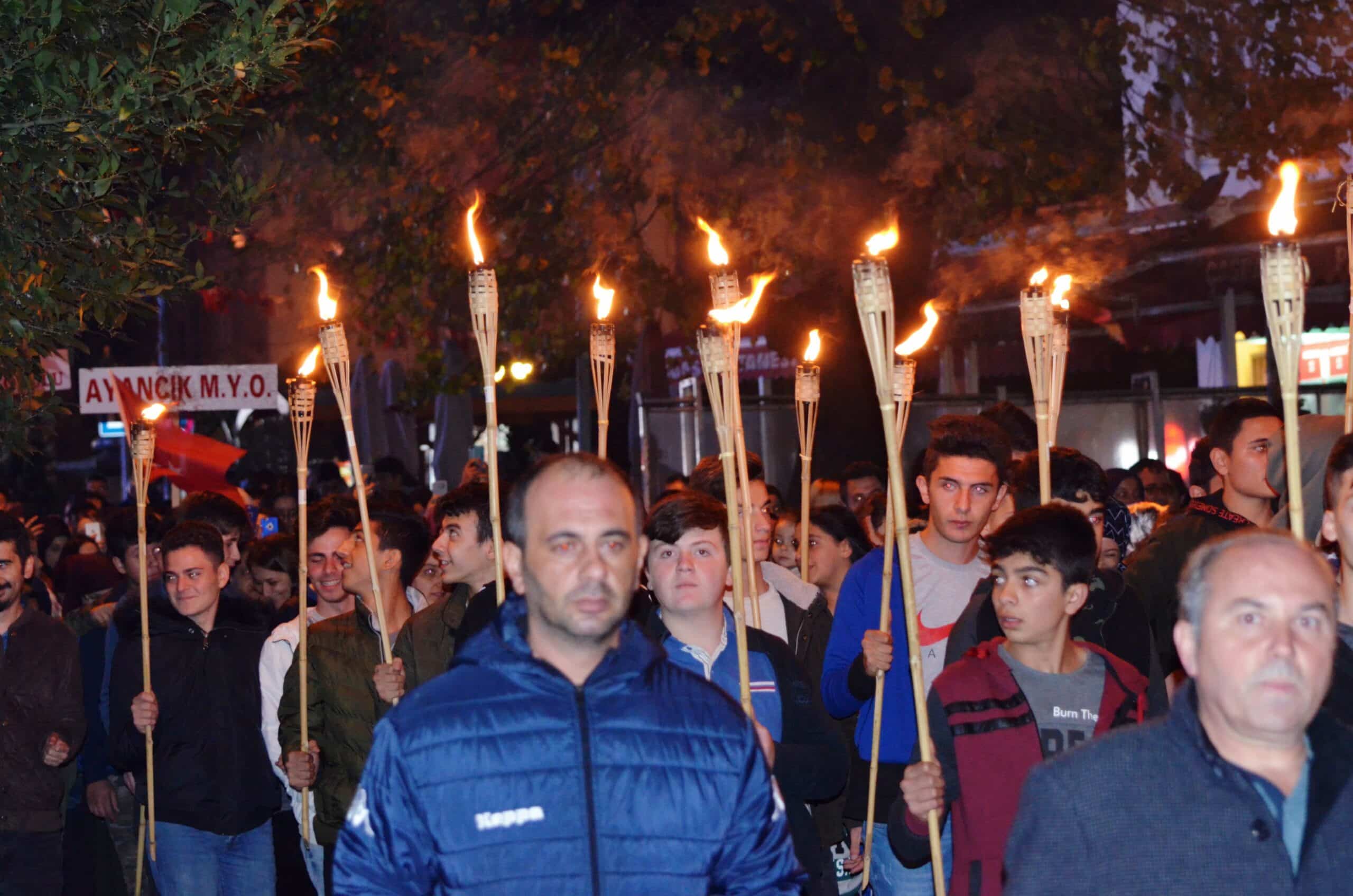 Ayancık'ta 29 Ekim Coşkuyla Kutlandı