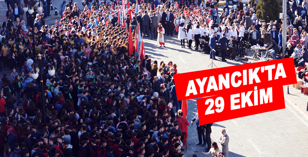 Ayancık’ta 29 Ekim Coşkuyla Kutlandı