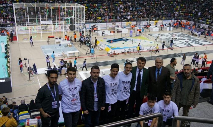 Uluslararası Robot Yarışmasındalar