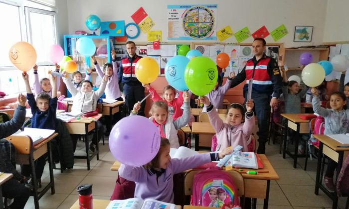 AYANCIK’TA TRAFİK HAFTASI KUTLANDI