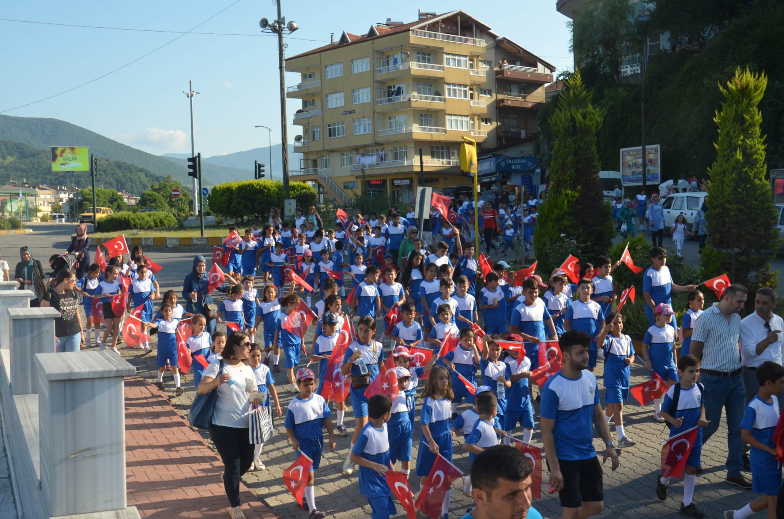 MUHTEŞEM FESTİVAL BAŞLADI