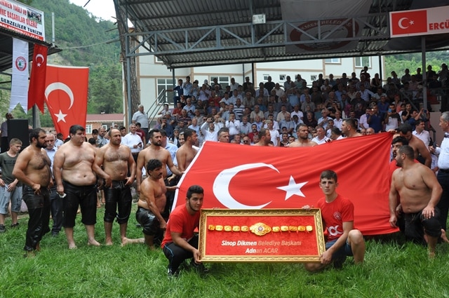 Geleneksel 54. Dikmen Yağlı Güreş Festivali Yapıldı