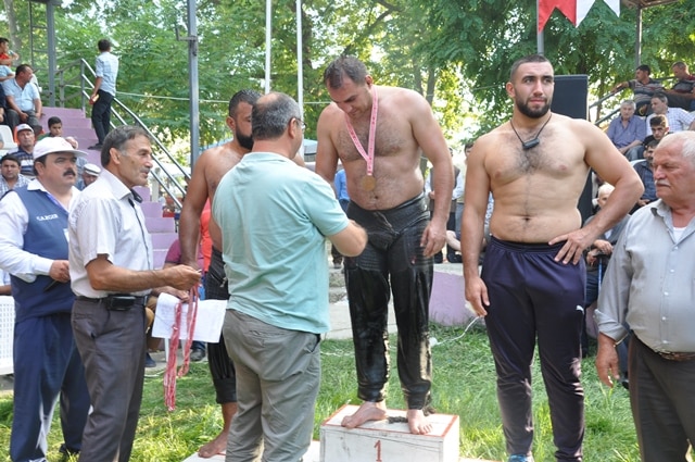 Geleneksel 54. Dikmen Yağlı Güreş Festivali Yapıldı