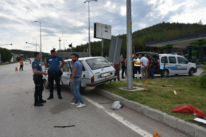 Boyabat Sanayi Kavşağında Trafik Kazası