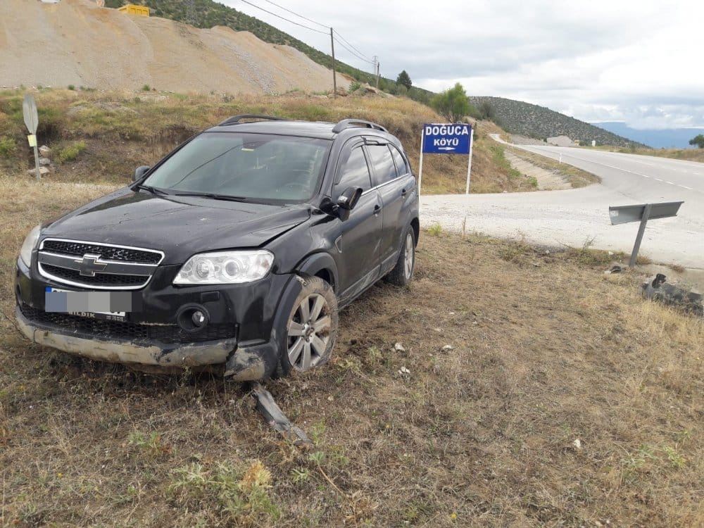Boyabat Doğuca Köyü Girişinde Trafik Kazası :