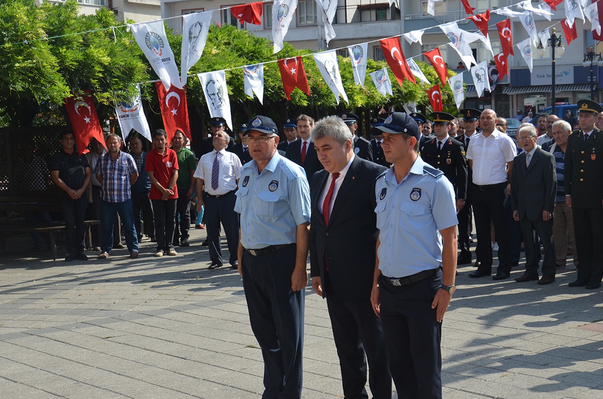 İLÇEMİZDE 30 AĞUSTOS ZAFER BAYRAMI KUTLANDI