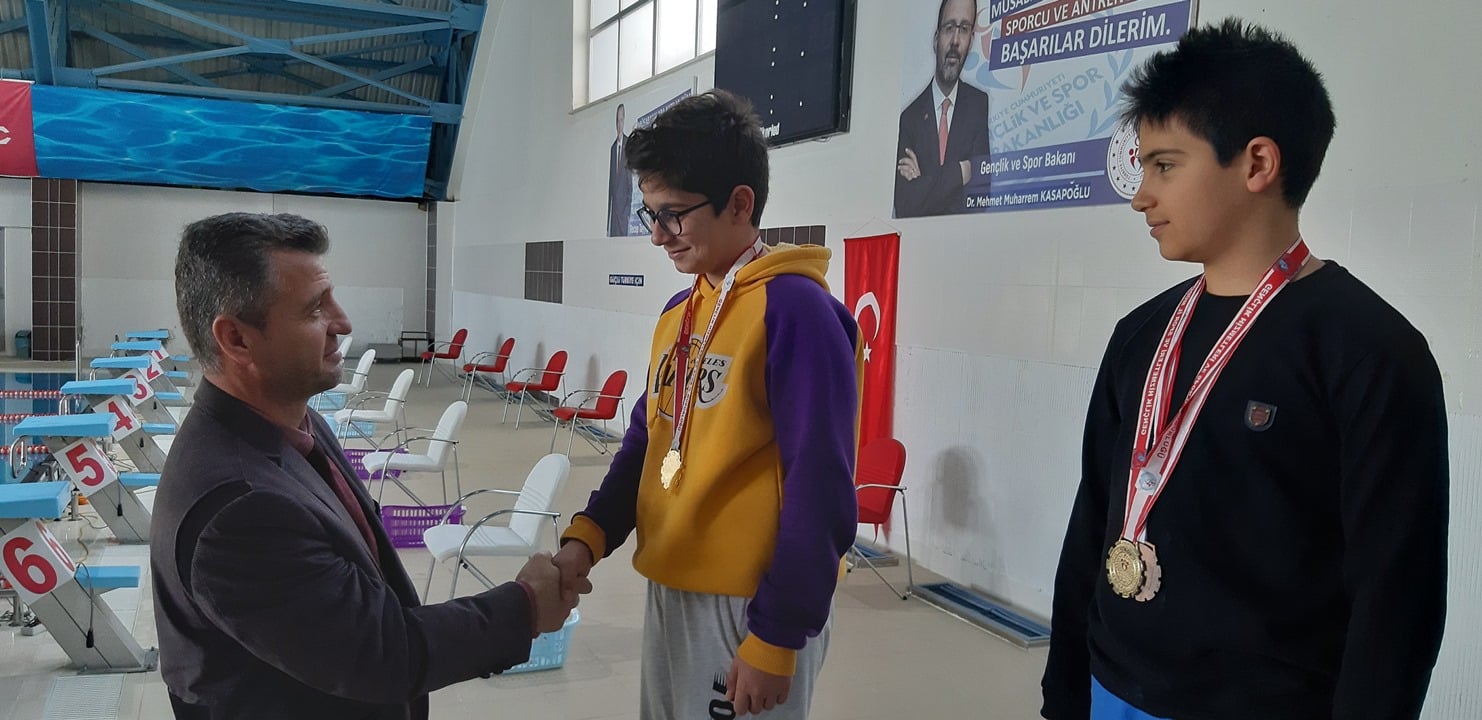 Yüzme Yıldızlar İl Birinciliği Müsabakaları Gerçekleştirildi