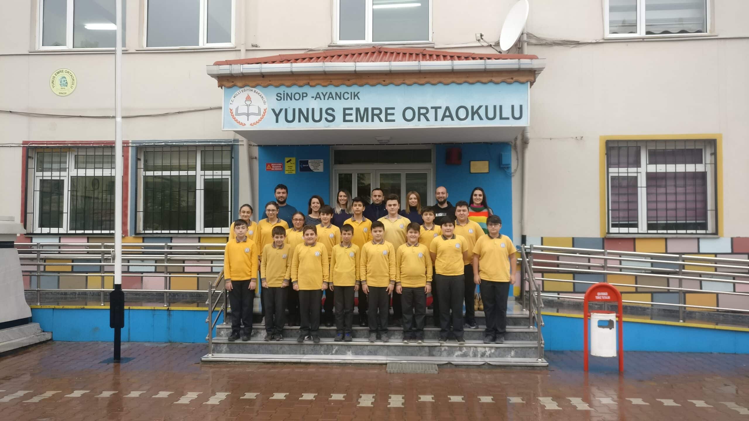 Ayancık Yunus Emre Ortaokulu Portekiz'e Gidiyor