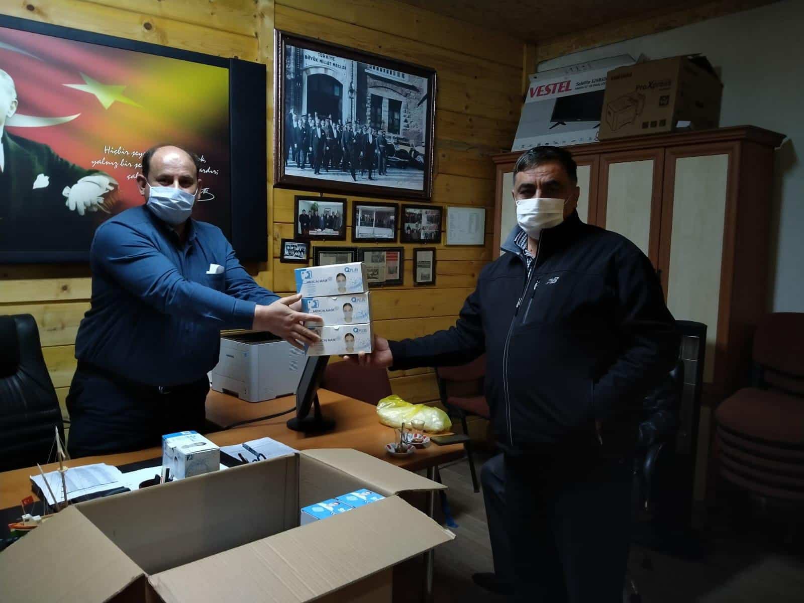 Sinop İl Özel İdaresi Köylere 5 Bin Adet Maske Gönderdi