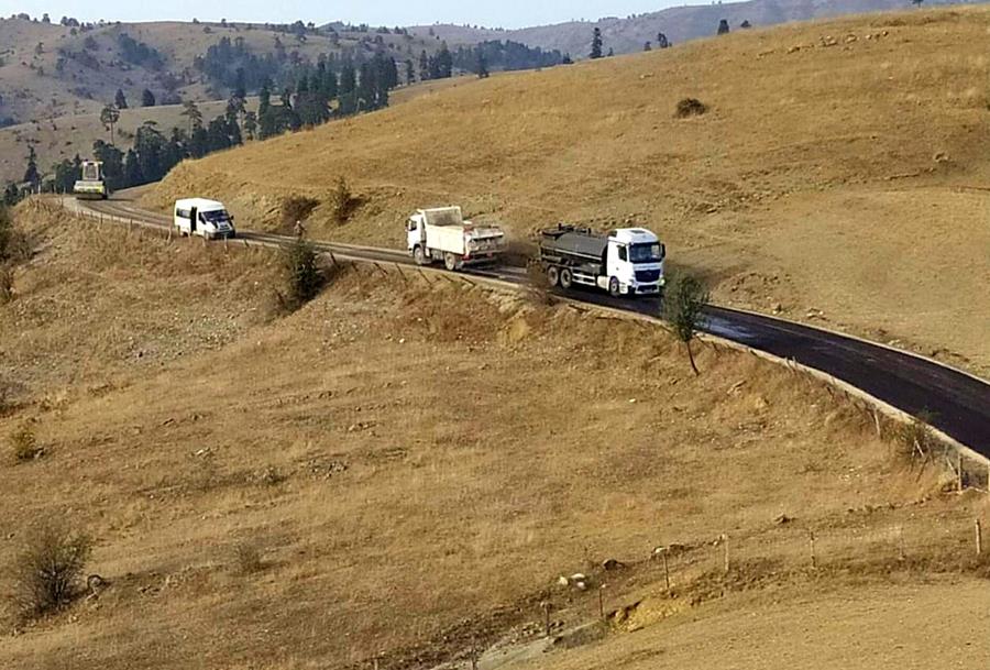 İL ÖZEL İDARESİ 260 KİLOMETRELİK YOLU ASFALTLA BULUŞTURDU