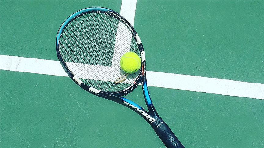 Tenis Raketi Alırken Dikkat Edilmesi Gerekenler