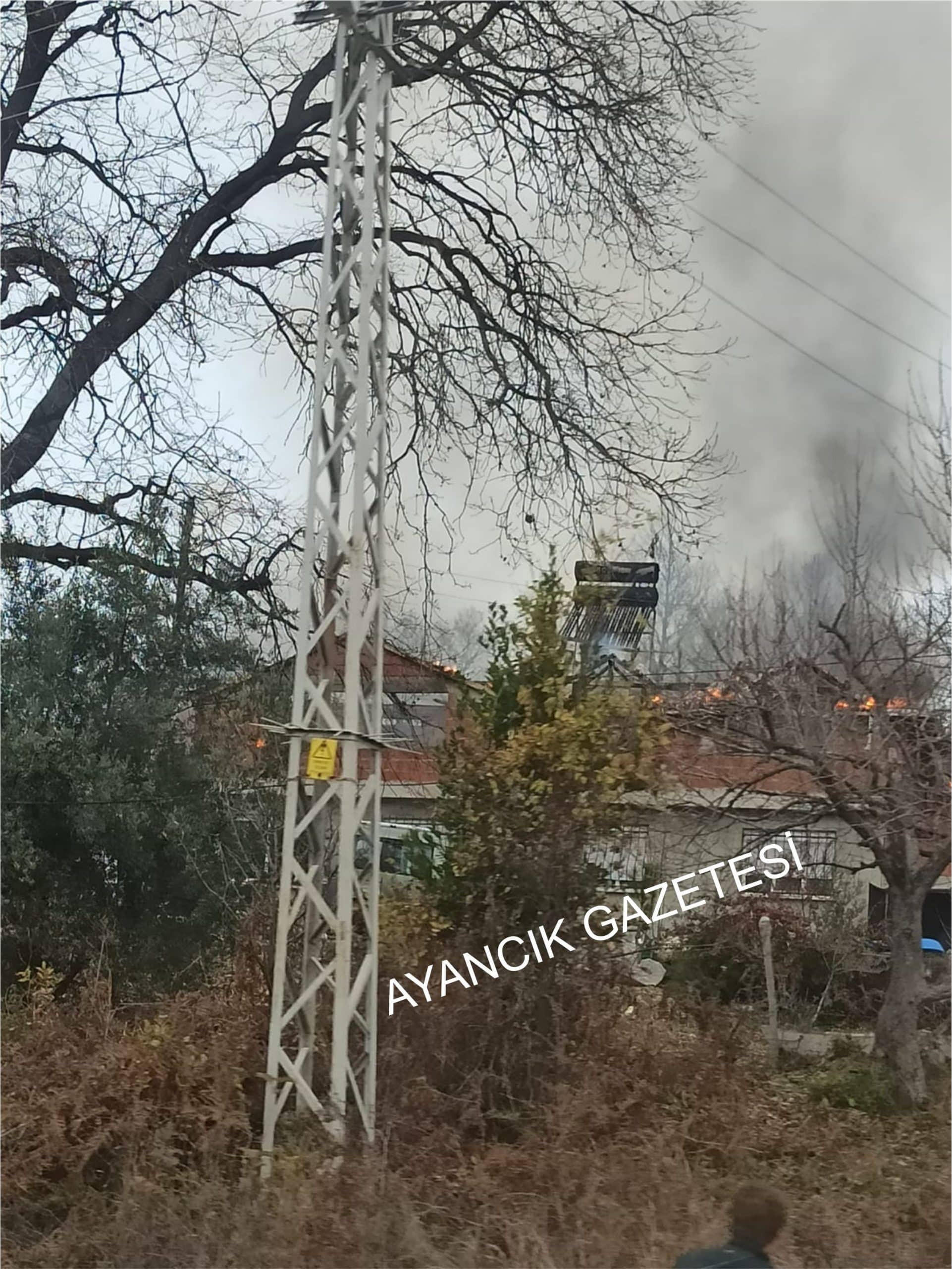 Karacaköy'de Yangın Çıktı