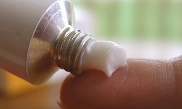 Çatlak Kremi Kullanmak Sağlığa Zararlı mı?