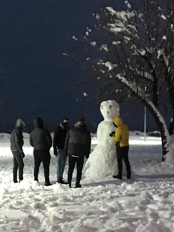 Ayancıklı Gençler kardan adam yaptı
