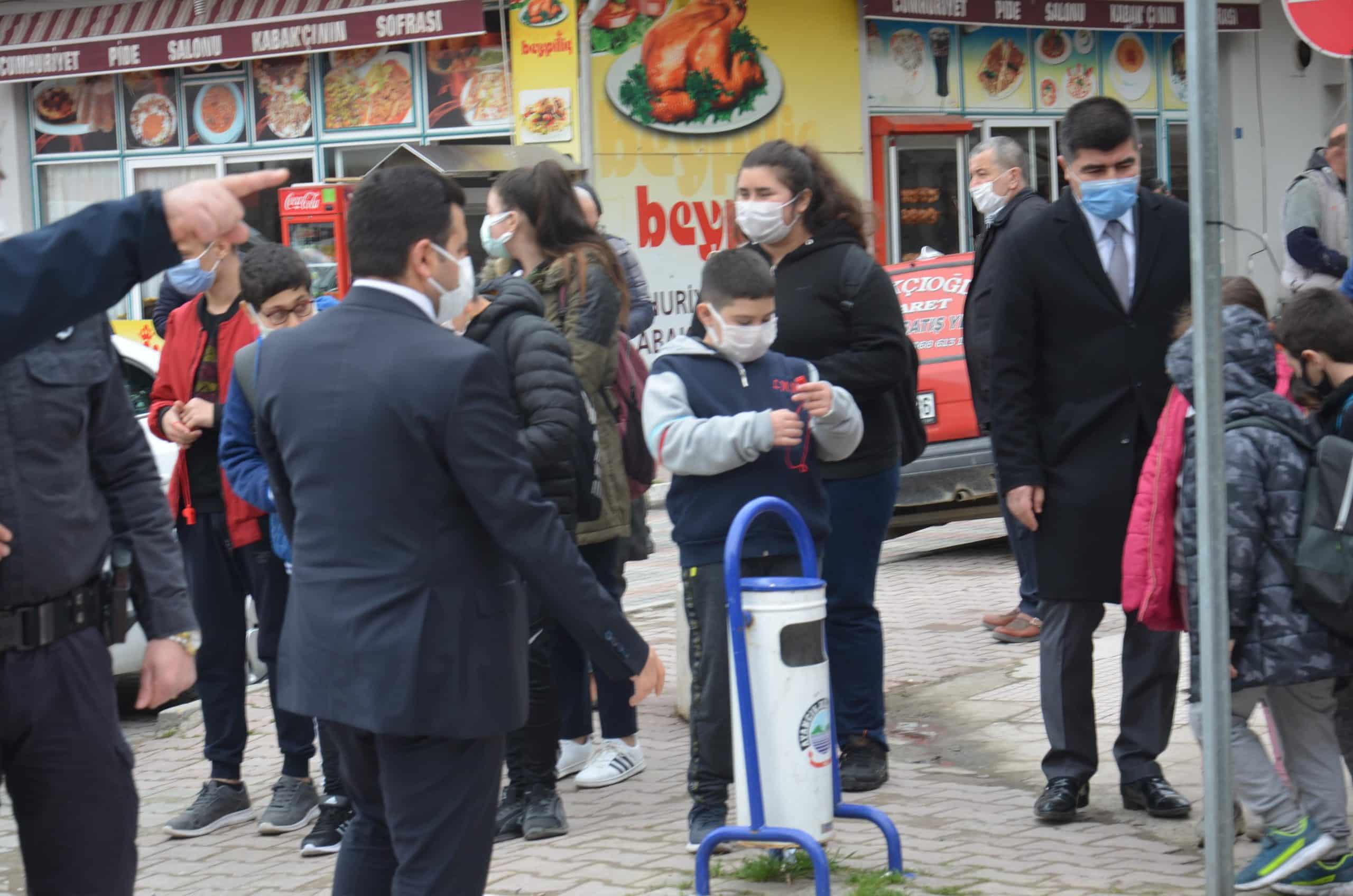 Ayancık’ta ''Yaya önceliği kırmızı çizgimizdir'' mesajı verildi