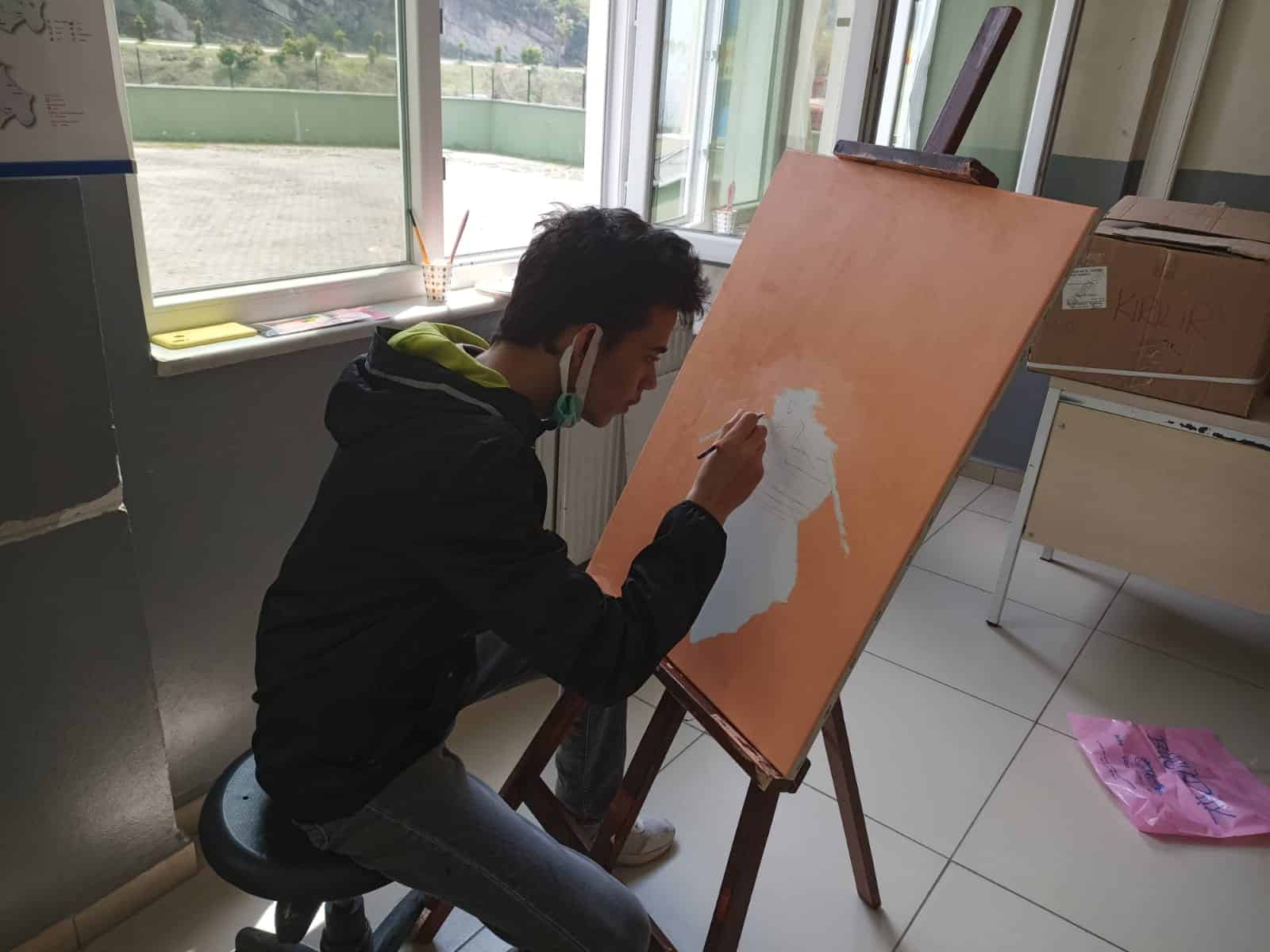 Ayancık Mesleki ve Teknik Anadolu Lisesi Sanatla Buluşuyor