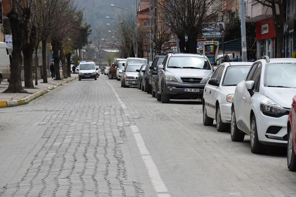 HAFTA SONU SOKAĞA ÇIKMA YASAĞI UYGULAMA NOKTALARINDA DENETİM