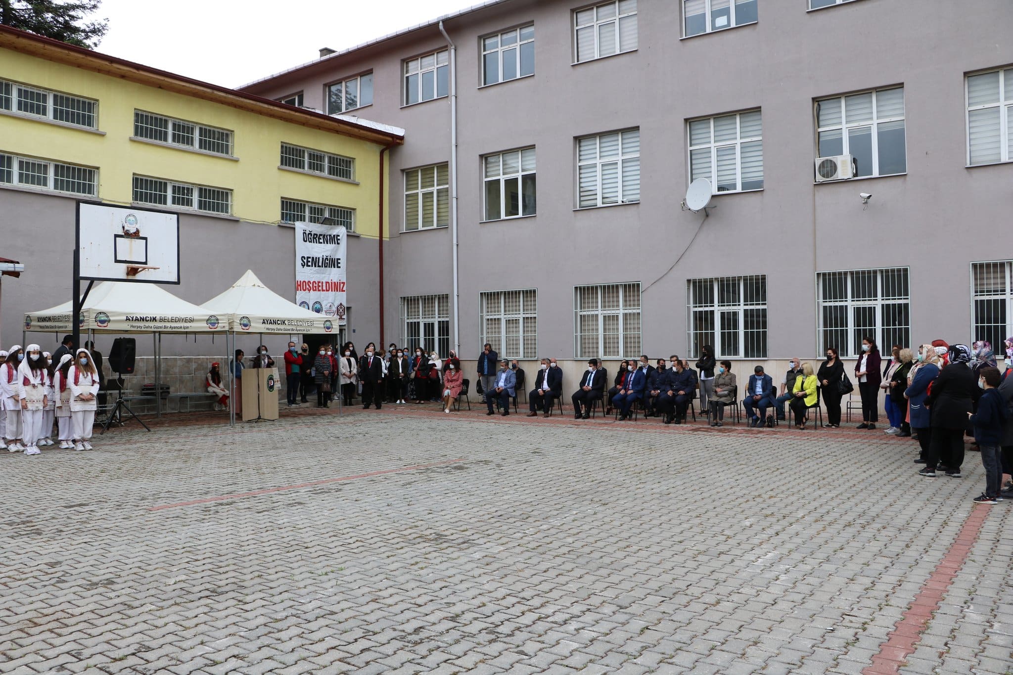 Hayat Boyu Öğrenme Kapsamında düzenlenen sergisi ilgi gördü