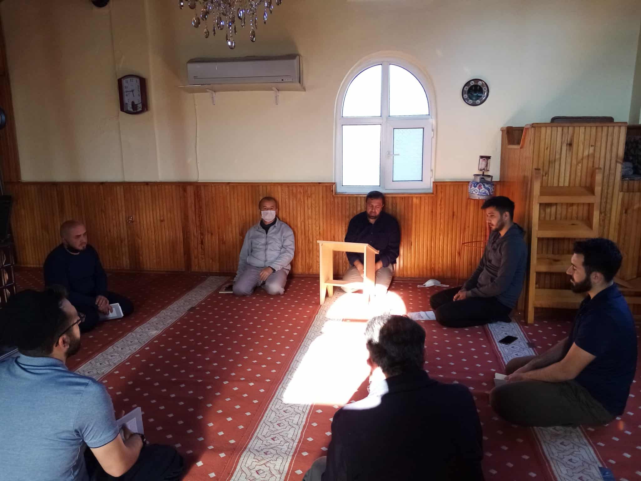 Ayancık’ta Din Görevlileri Oku-yorum projesi için toplanıyor
