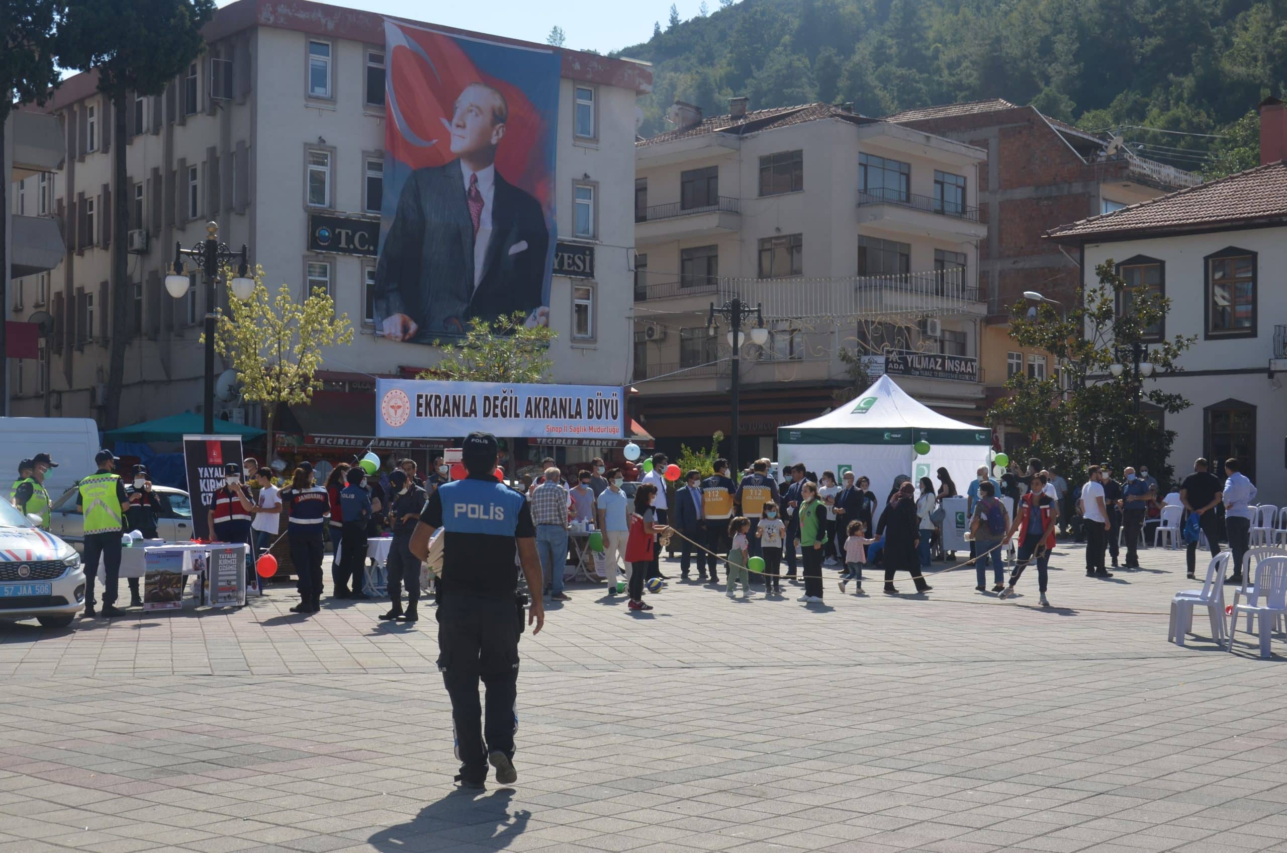 Ayancık'ta Geleneksel sokak oyunları etkinliği