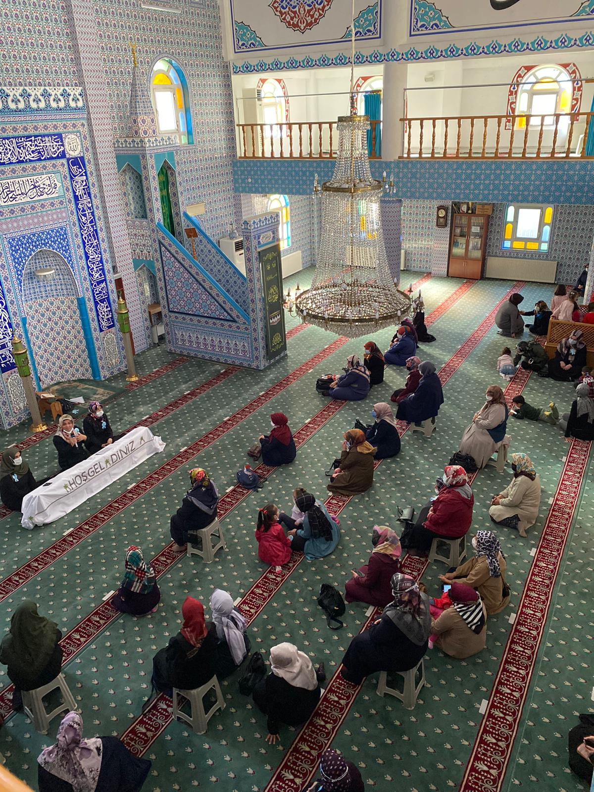 Merkez Camii’nde Hanımlara yönelik Mevlid-i Nebi Programı Düzenlendi