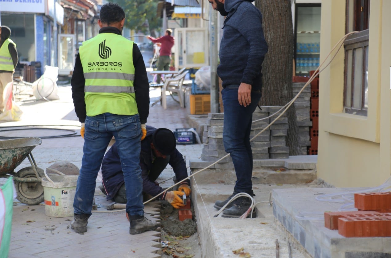 BOYABAT TARİHİ ÇARŞI ADIM ADIM ESKİ İHTİŞAMINA KAVUŞUYOR