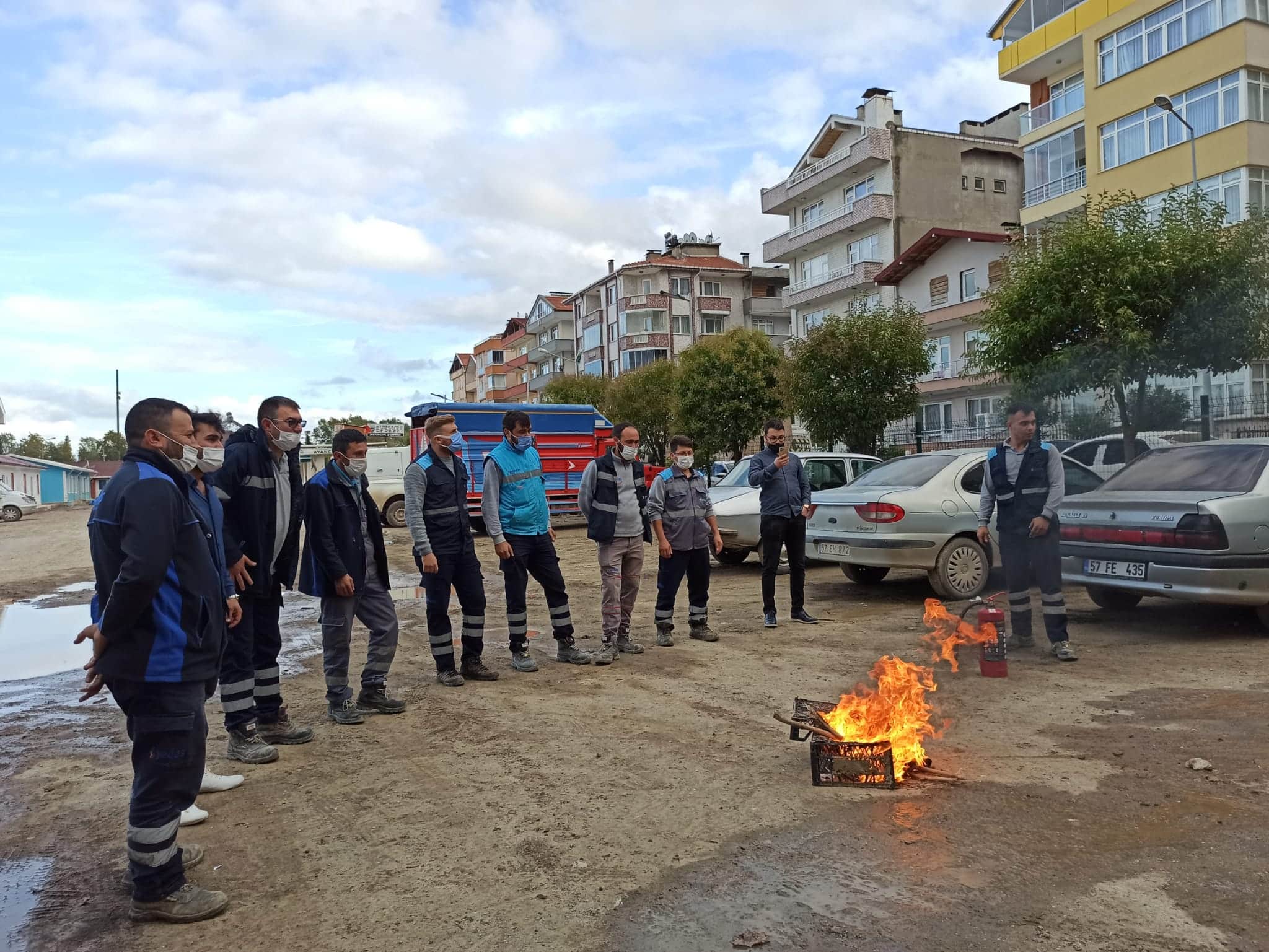 Ayancık'ta yangın tatbikatı düzenledi