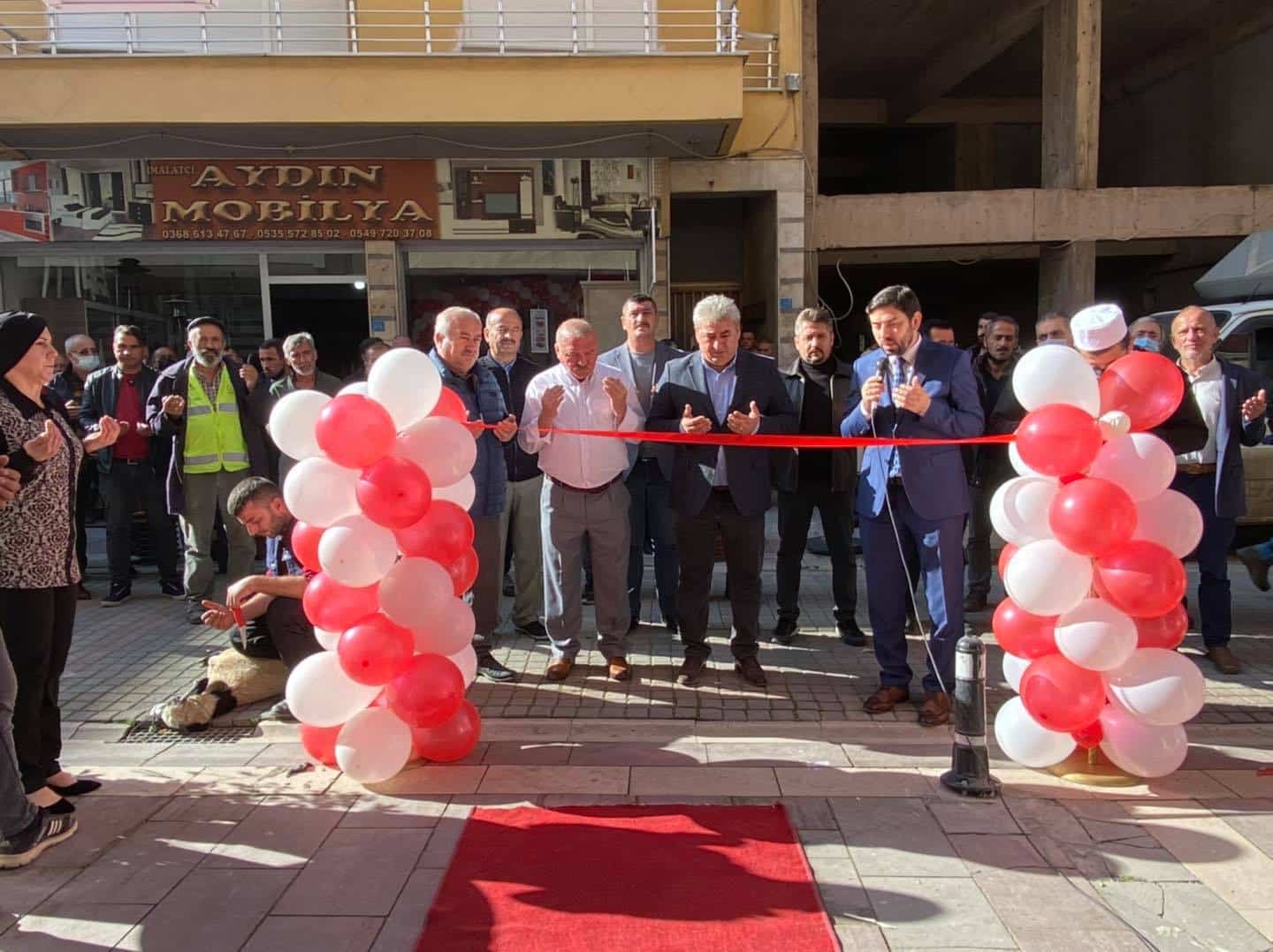 Ayancık'ta KASAP AKÇA DAYI ET DÜNYASI açıldı