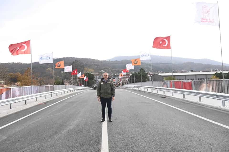 Ayancık Terminal Köprüsü'nün açılışı yapıldı