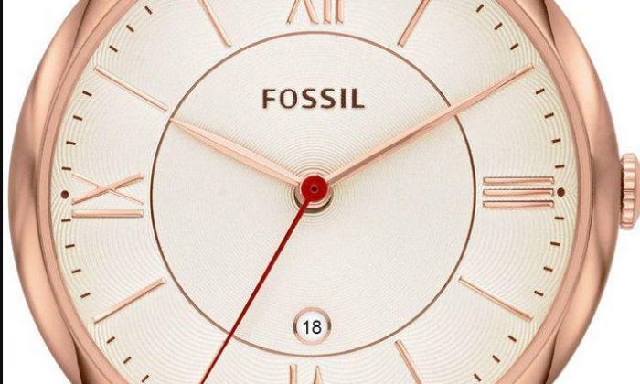 FOSSİL Bayan Saatleri Herkesin Tercihi Haline Geldi